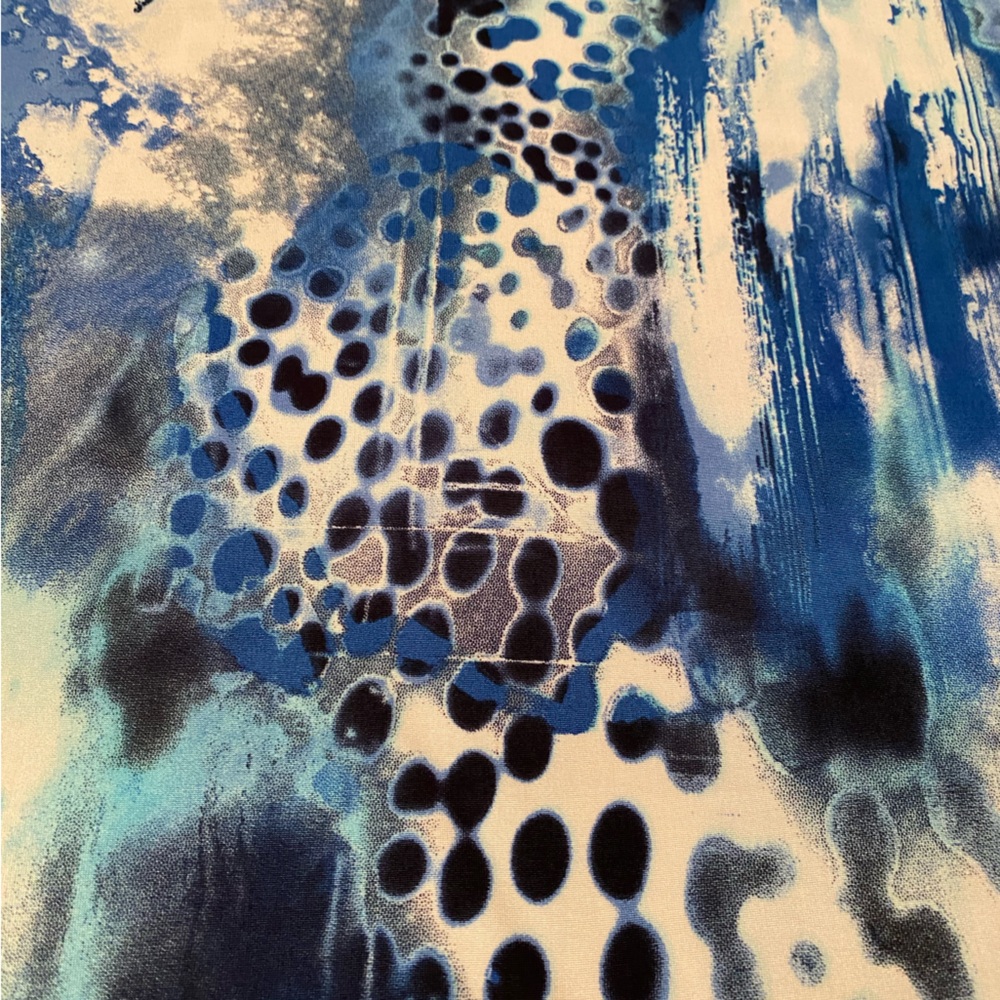 Abstract Blue Top - Picture 4 of 9